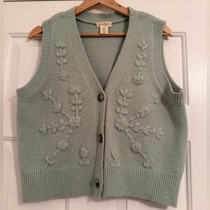 Jessica Simpson Sage Green Floral Cardigan Vest